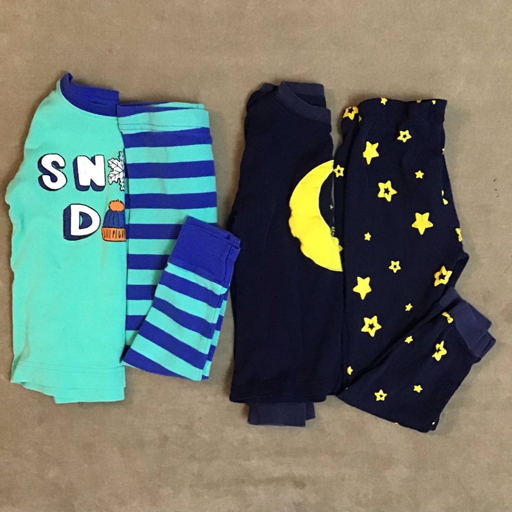 Two piece Sets PJ’s Size 3T⭐️